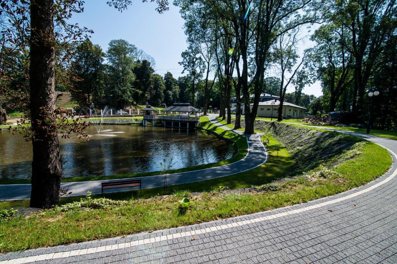 Pod Ksiecia Gorka Hotel Oleszyce Екстериор снимка
