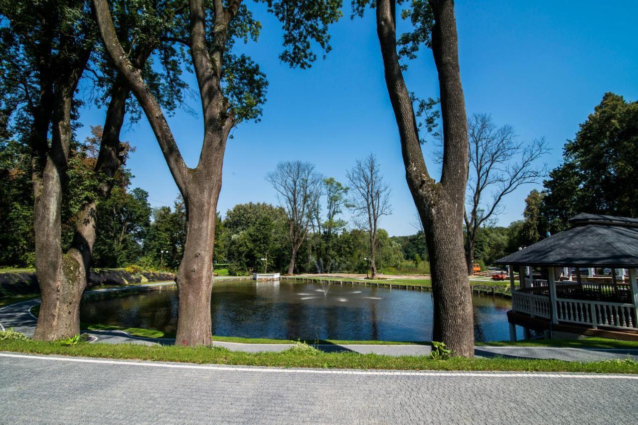 Pod Ksiecia Gorka Hotel Oleszyce Екстериор снимка