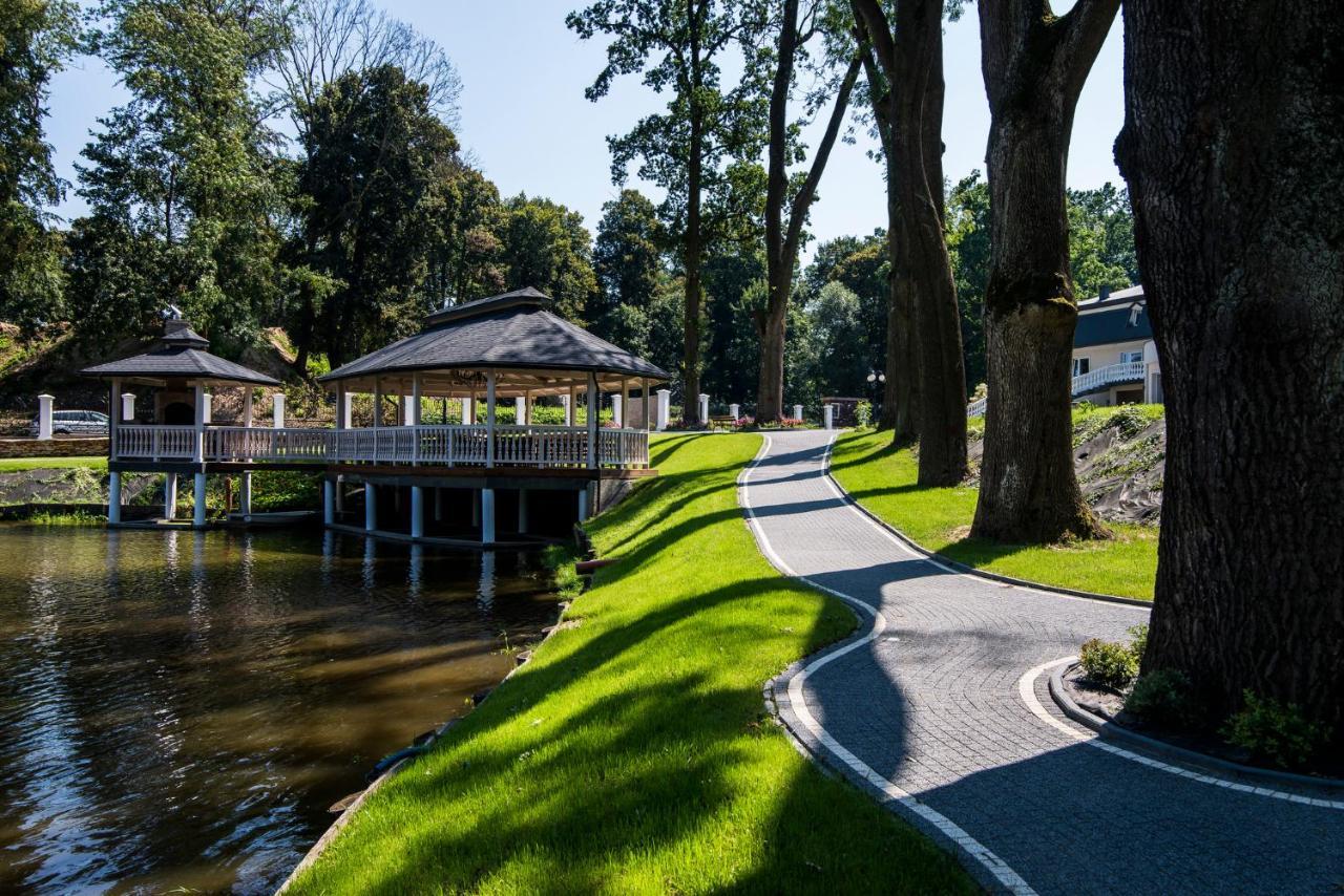 Pod Ksiecia Gorka Hotel Oleszyce Екстериор снимка