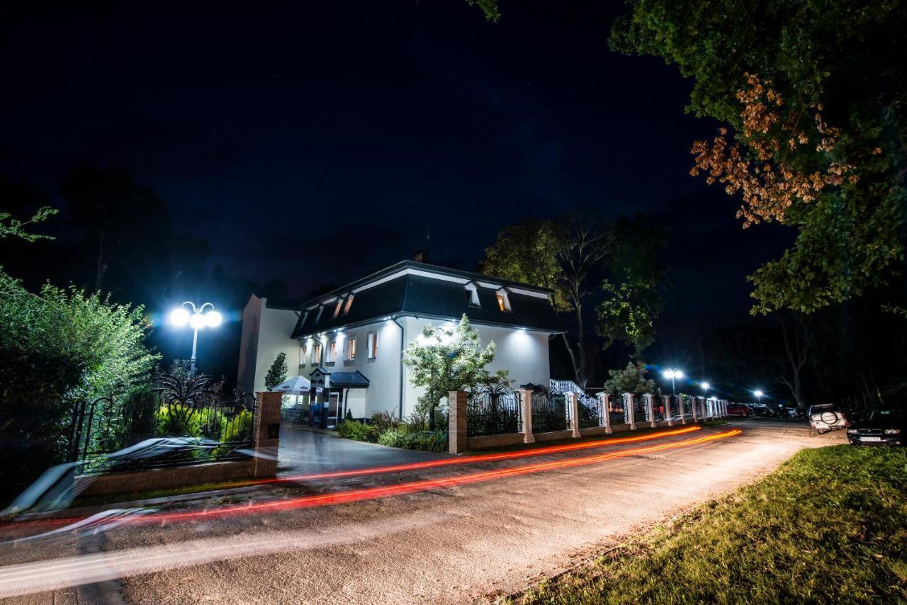 Pod Ksiecia Gorka Hotel Oleszyce Екстериор снимка