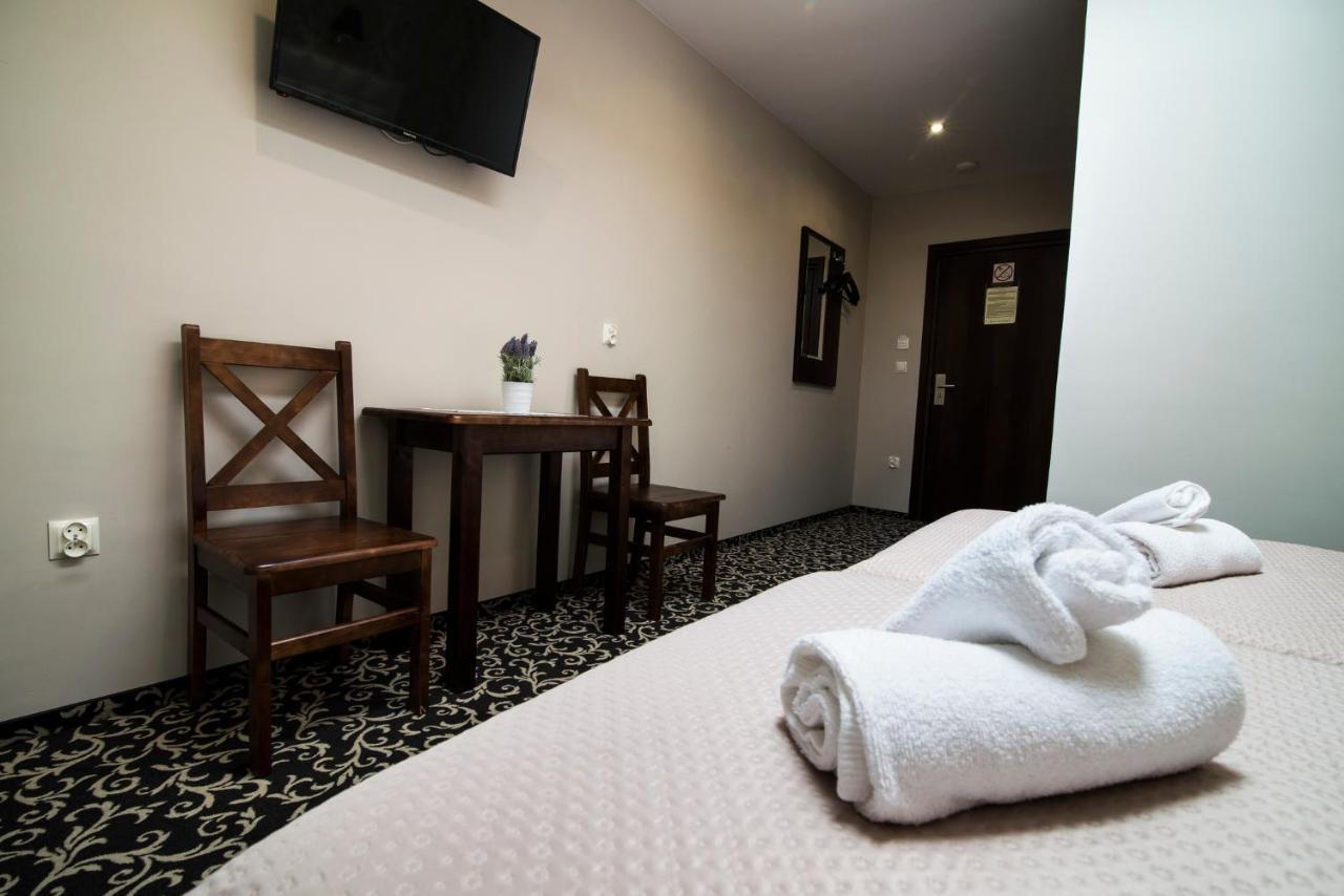 Pod Ksiecia Gorka Hotel Oleszyce Екстериор снимка