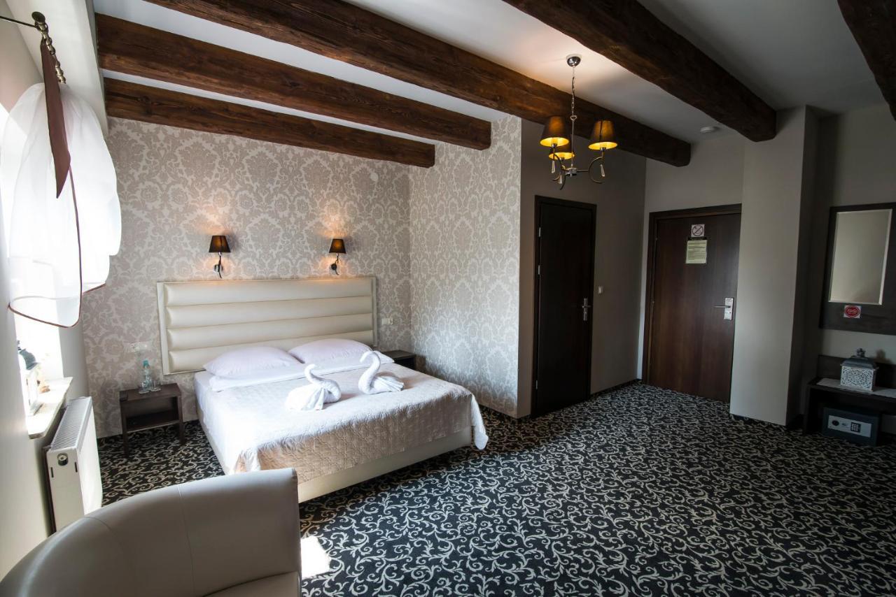 Pod Ksiecia Gorka Hotel Oleszyce Екстериор снимка